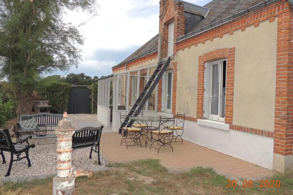 Gite Le Bercail Mur-de-Sologne ภายนอก รูปภาพ